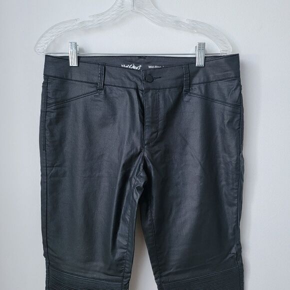 MOSSIMO Black Coated Denim Moto Mid Rise Jeggings Size 10 - Picture 3 of 8